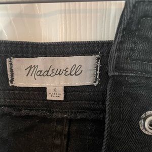 Madewell skirt, size 6, EUC, black denim